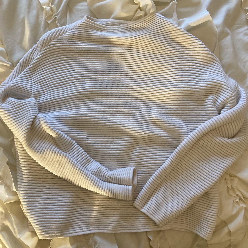 H&M mock neck cropped white sweater